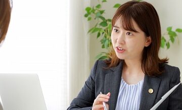離婚協議前に弁護士を入れるべきケースとそうでないケース
